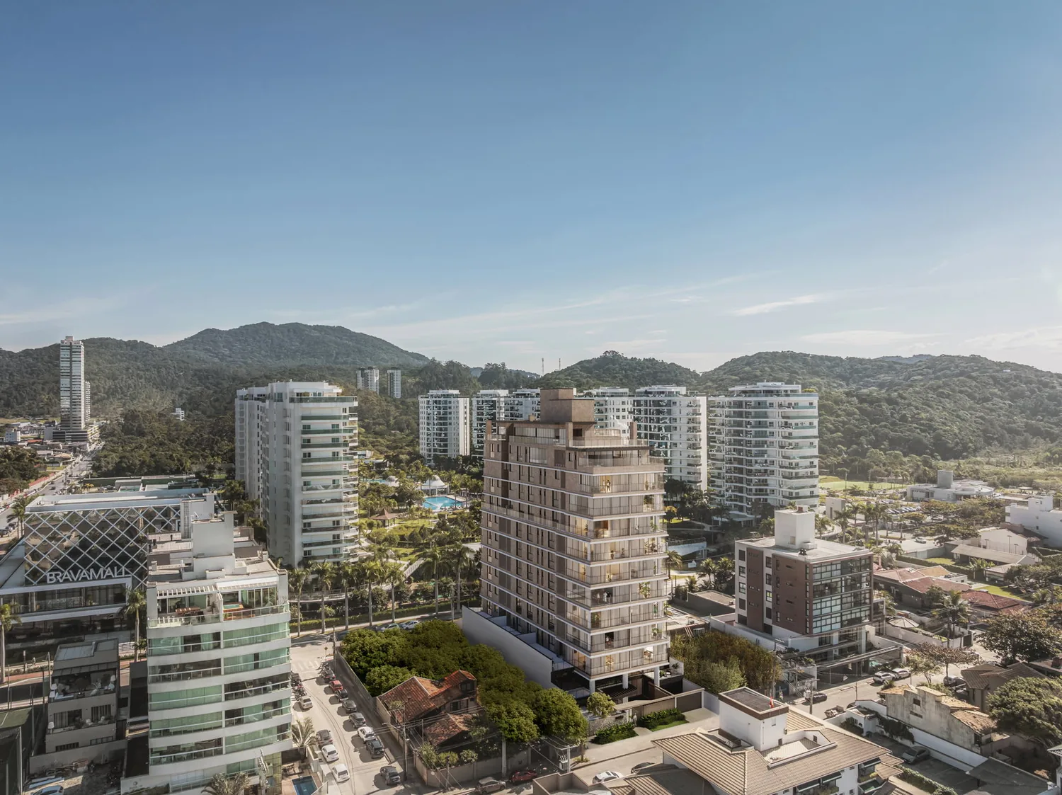 Marbella · o edifício visto por drone, na Praia Brava