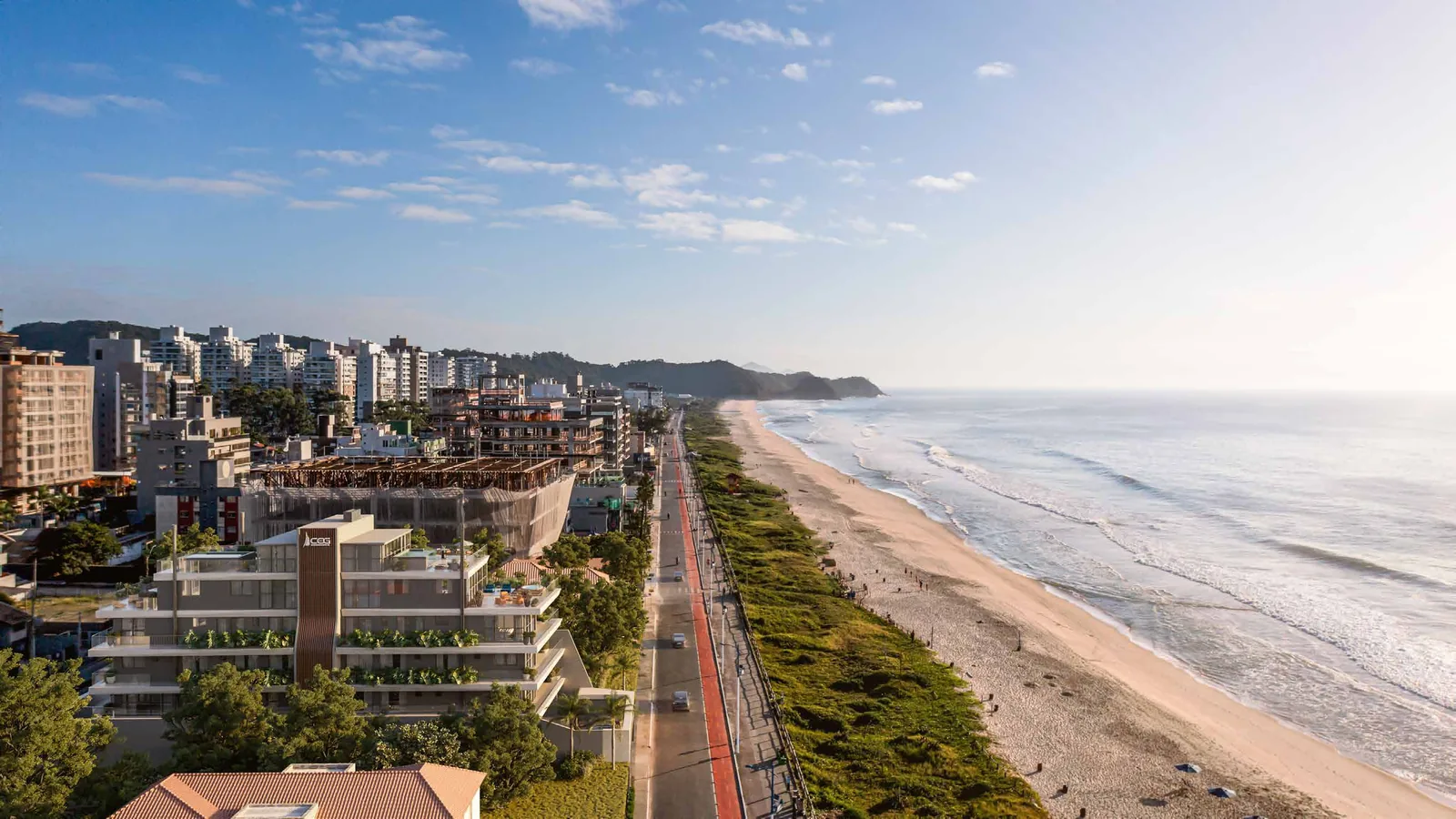 SENSE · o SENSE no contexto da orla da Praia Brava, visto do alto